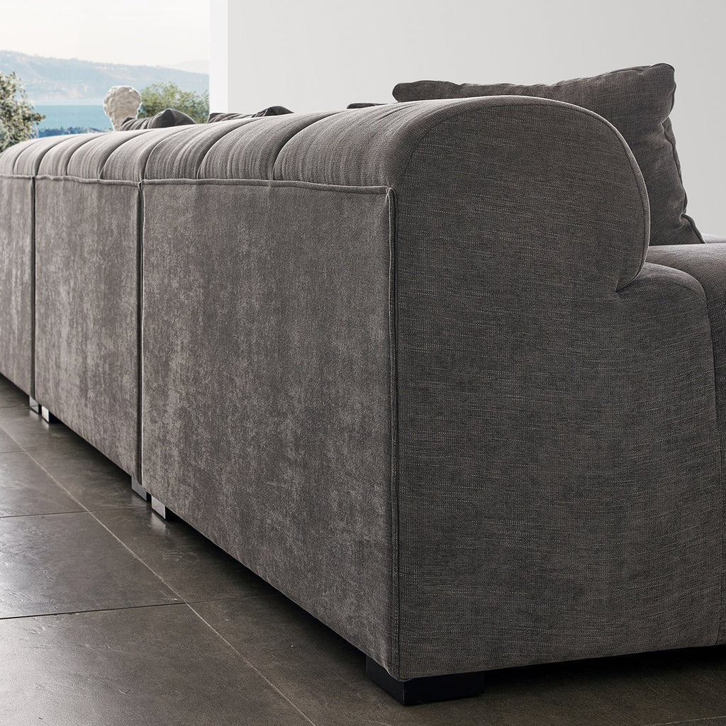 Amora Sectional