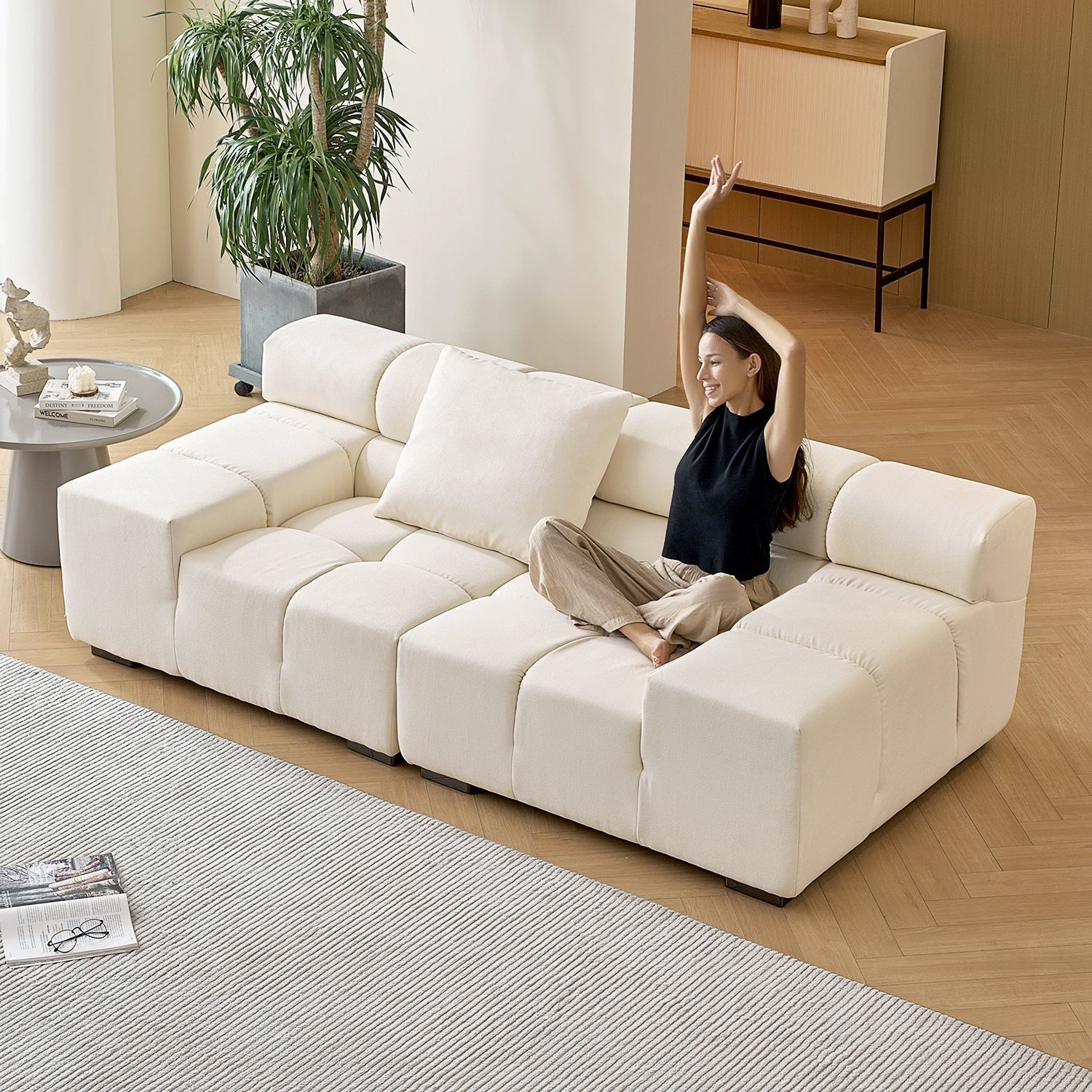 Amora Sofa Low Arms