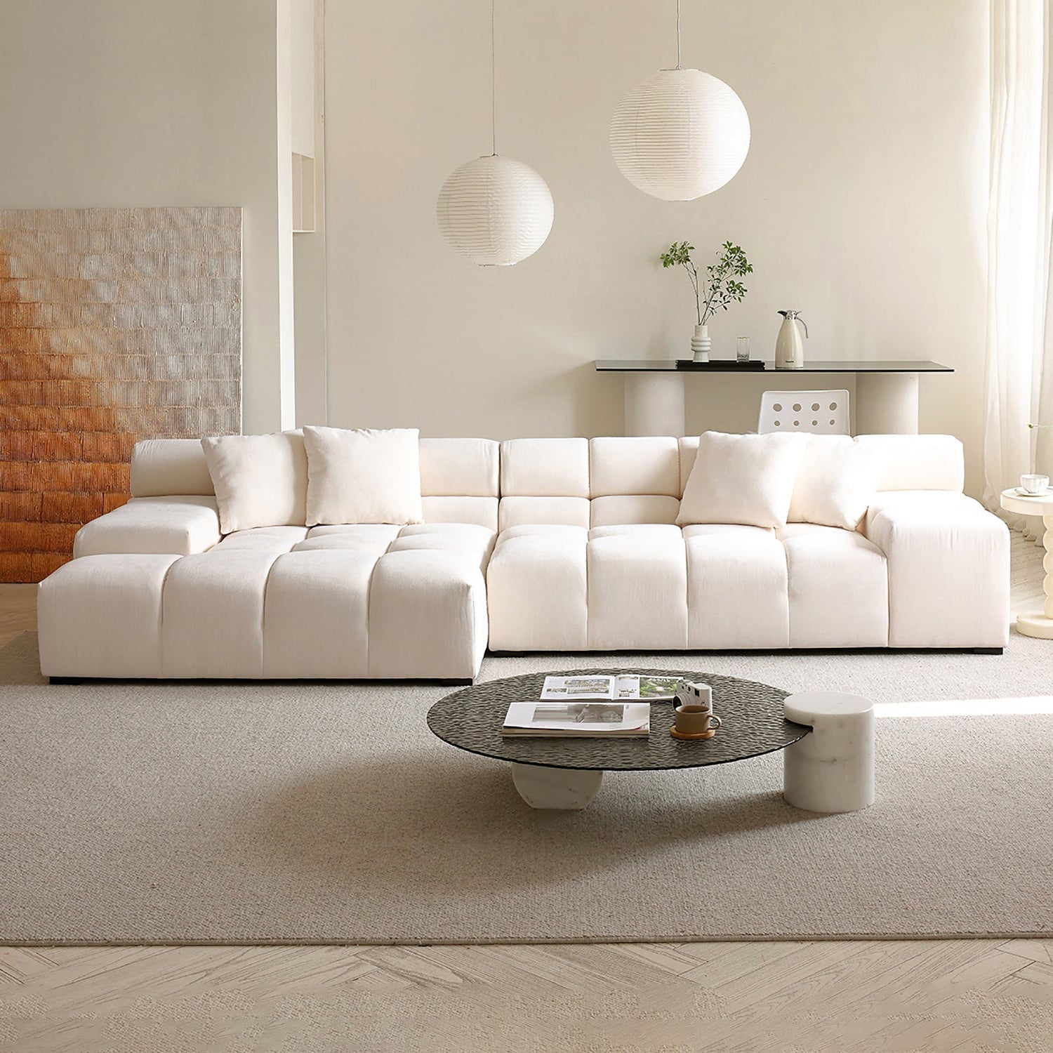 Amora Sectional