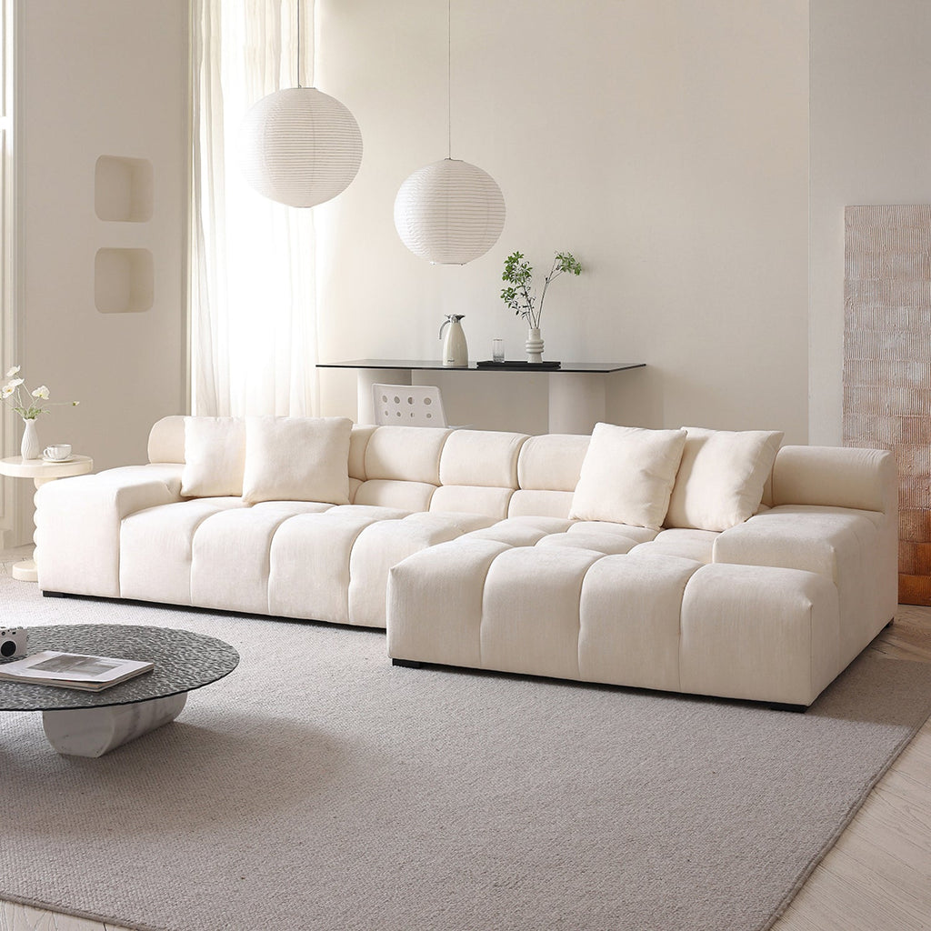 Amora Sectional