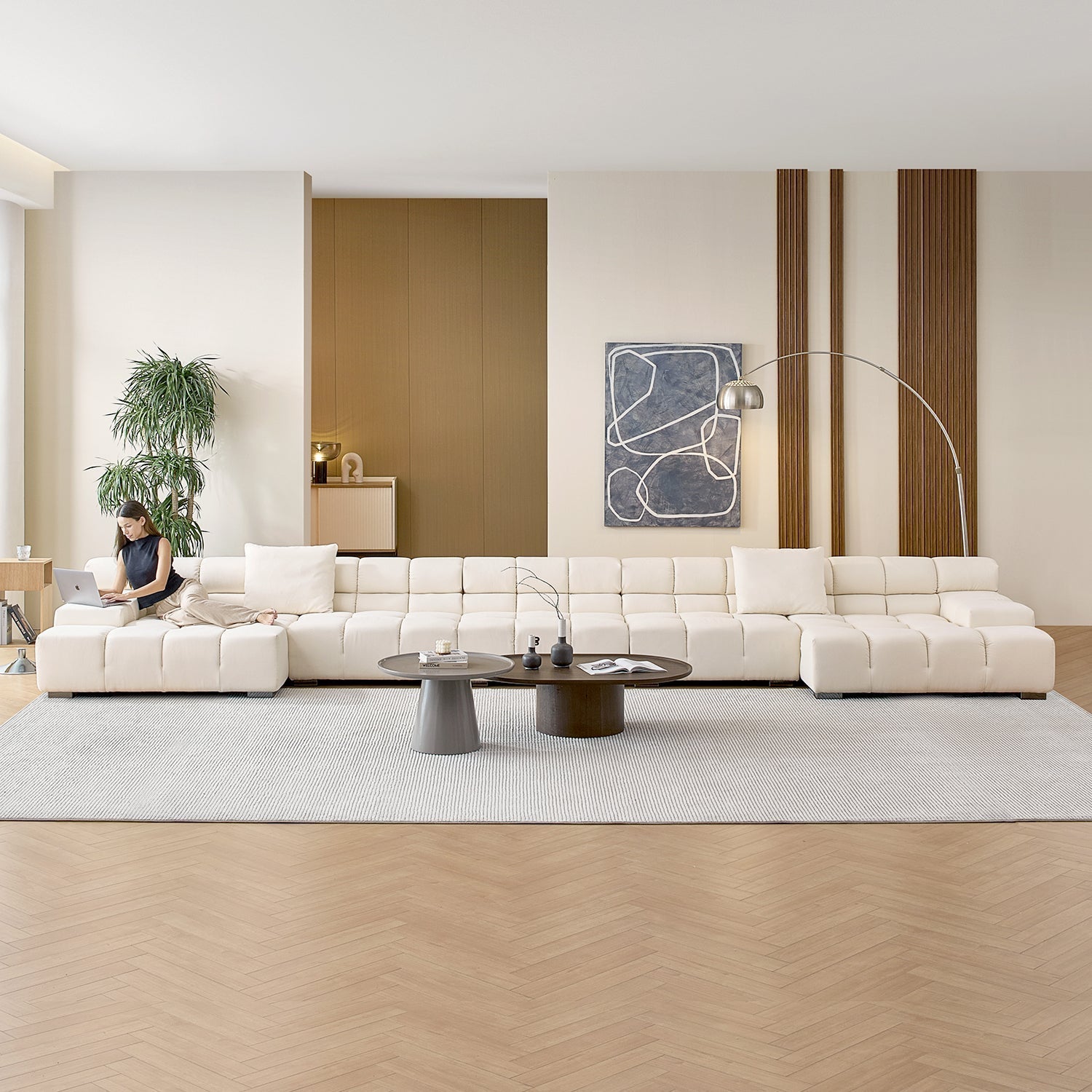 Amora U Sectional Low Arm