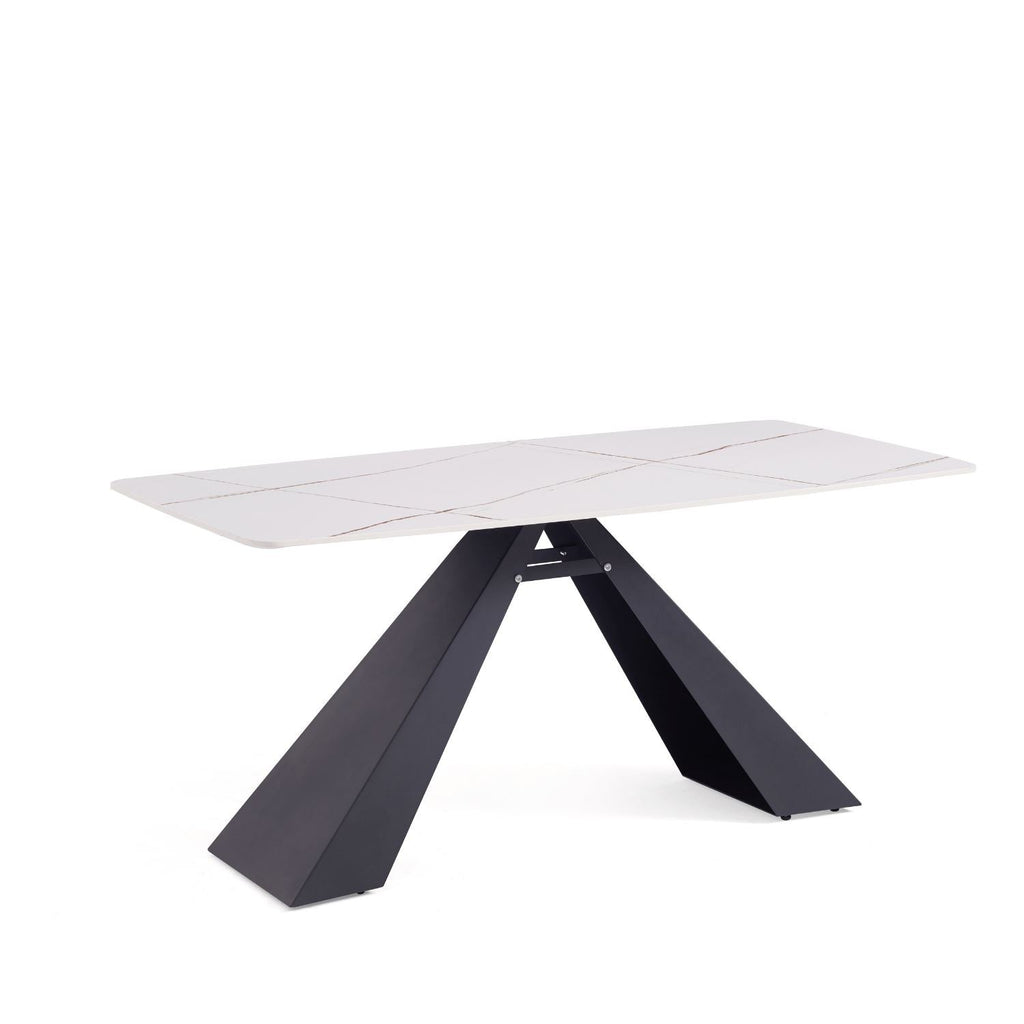 Fly Dining Table