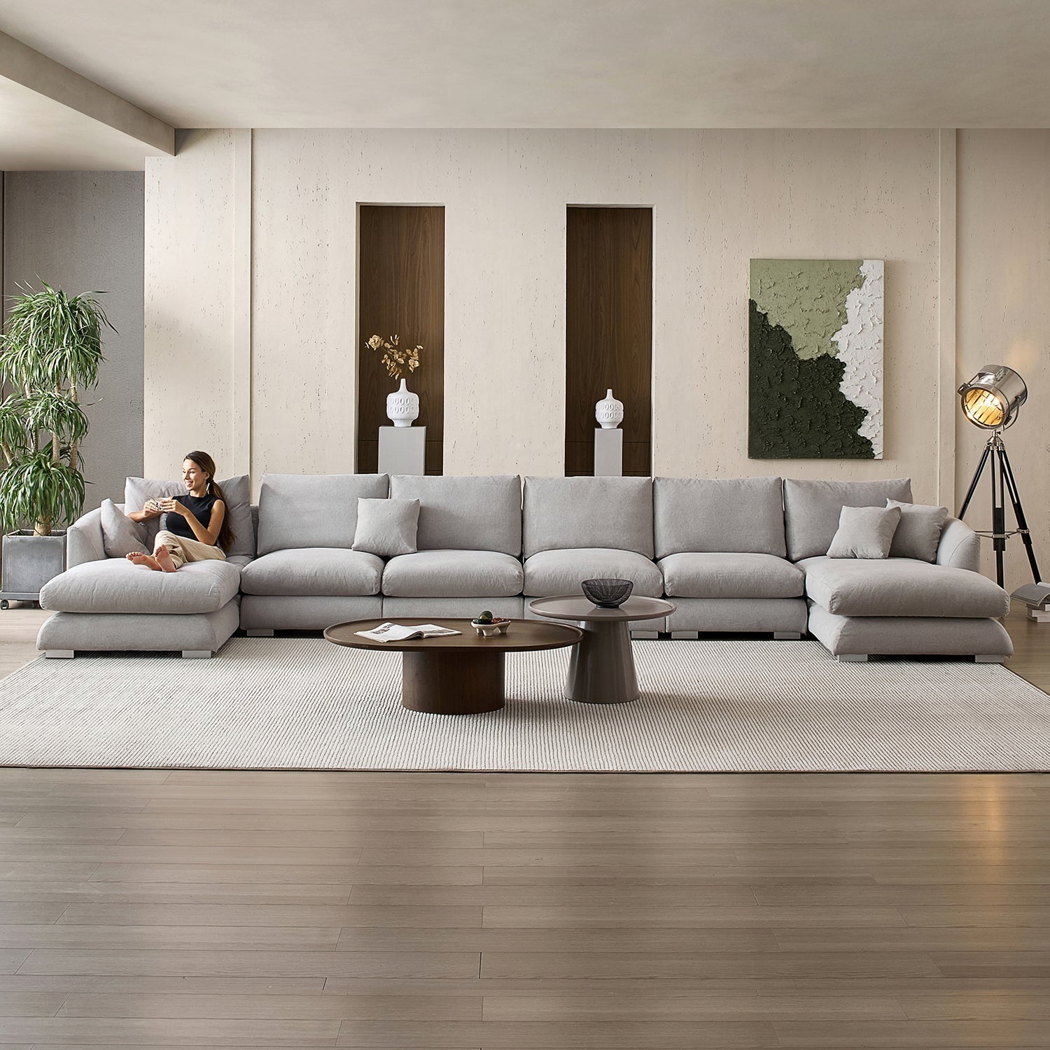 Feathers U-Sectional