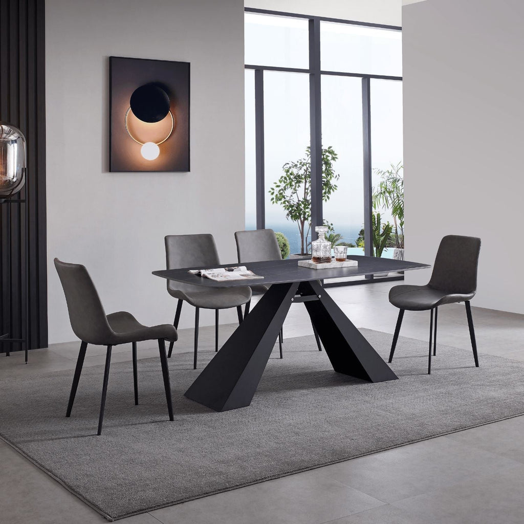 Fly Dining Table