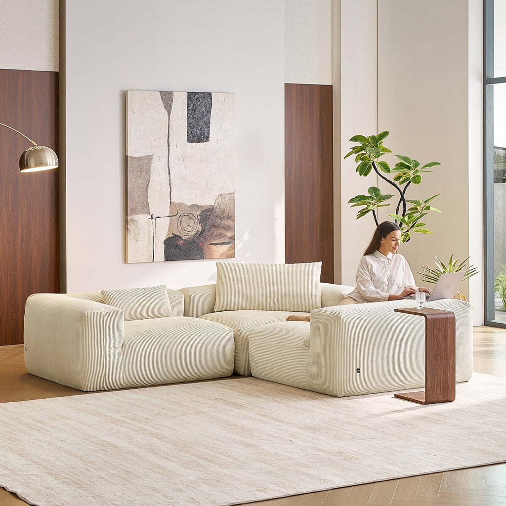 Mellow Closed L Sectional