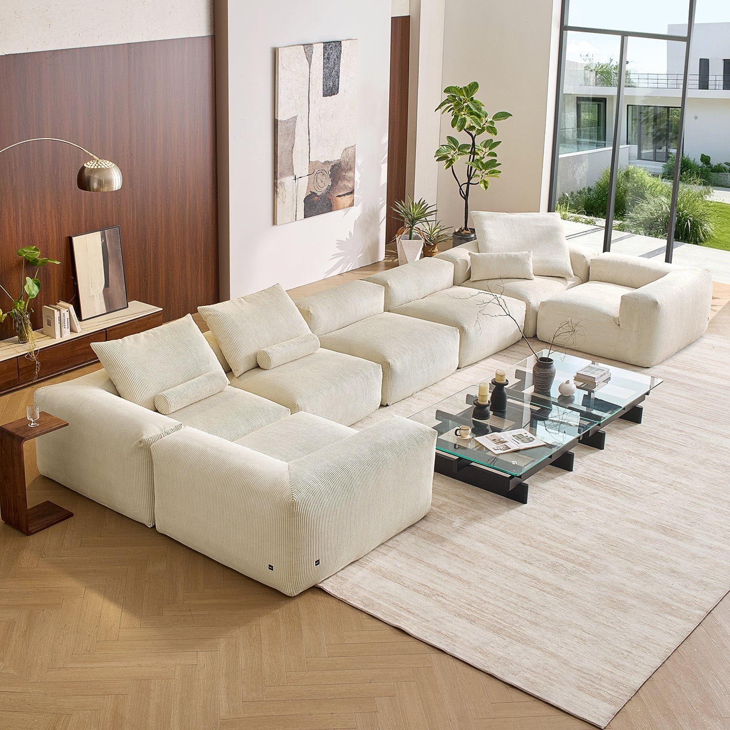 Mellow Closed U Sectional