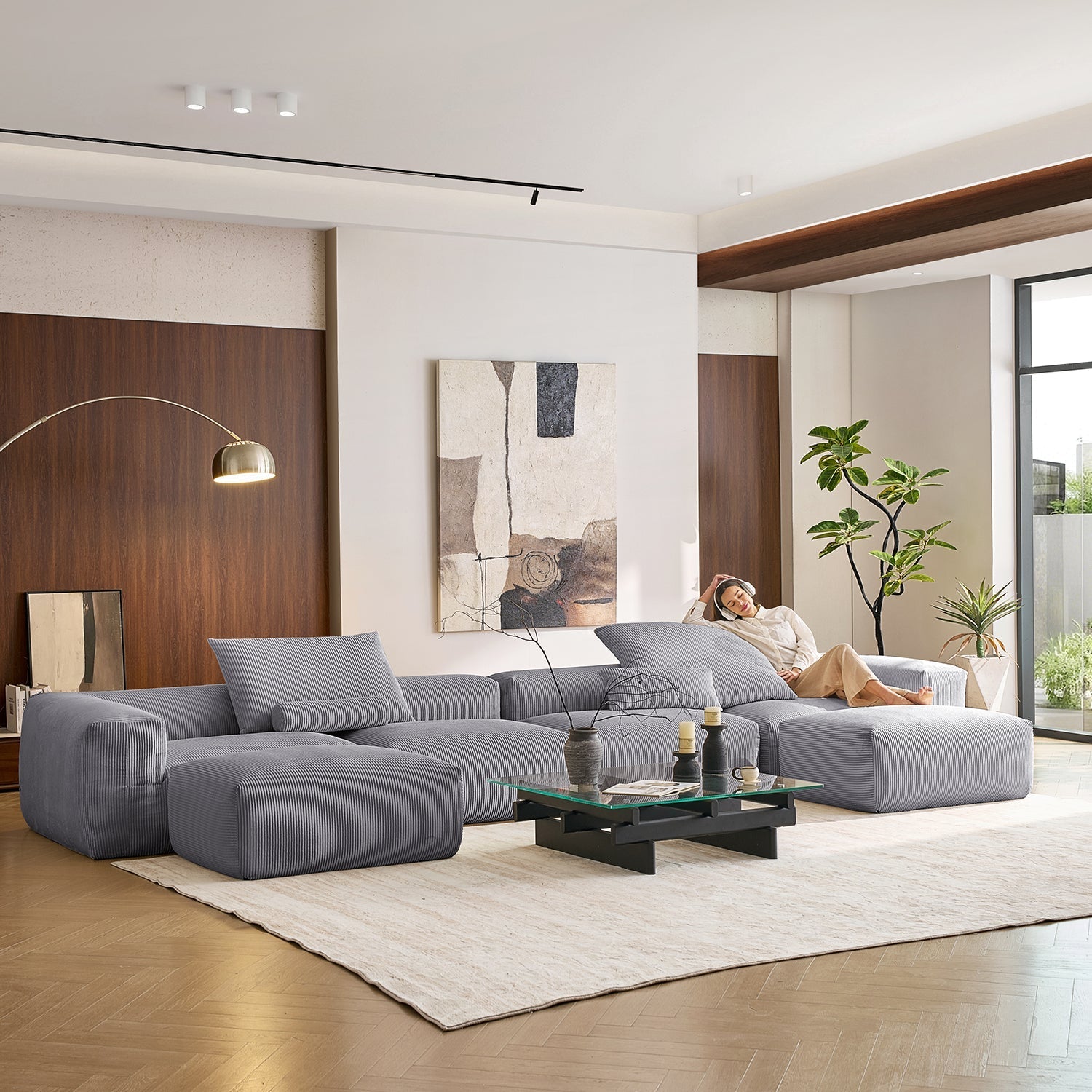 Mellow U Sectional with Ottoman