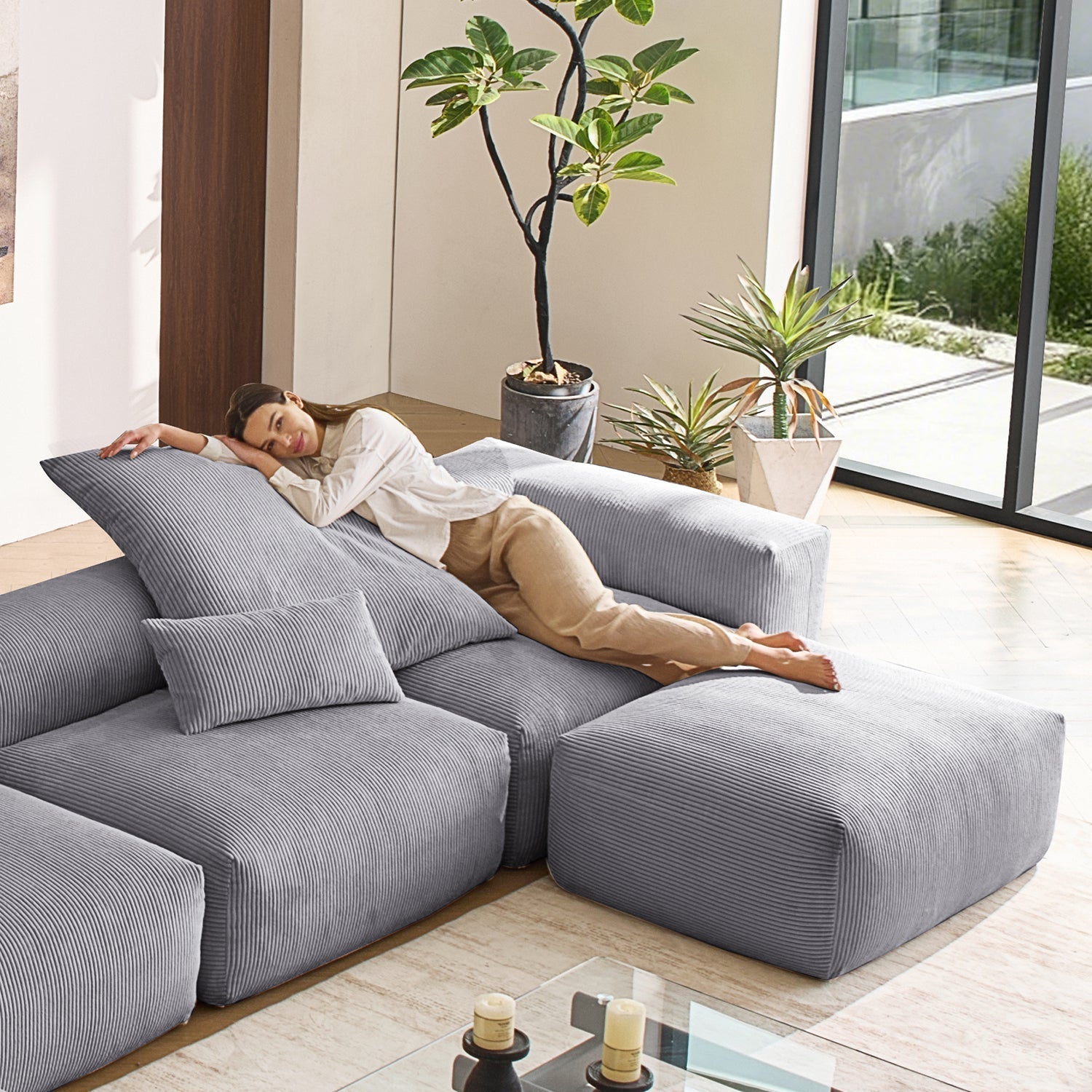 Mellow U Sectional with Ottoman