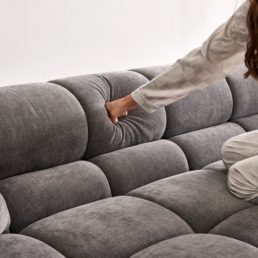 Amora Sectional