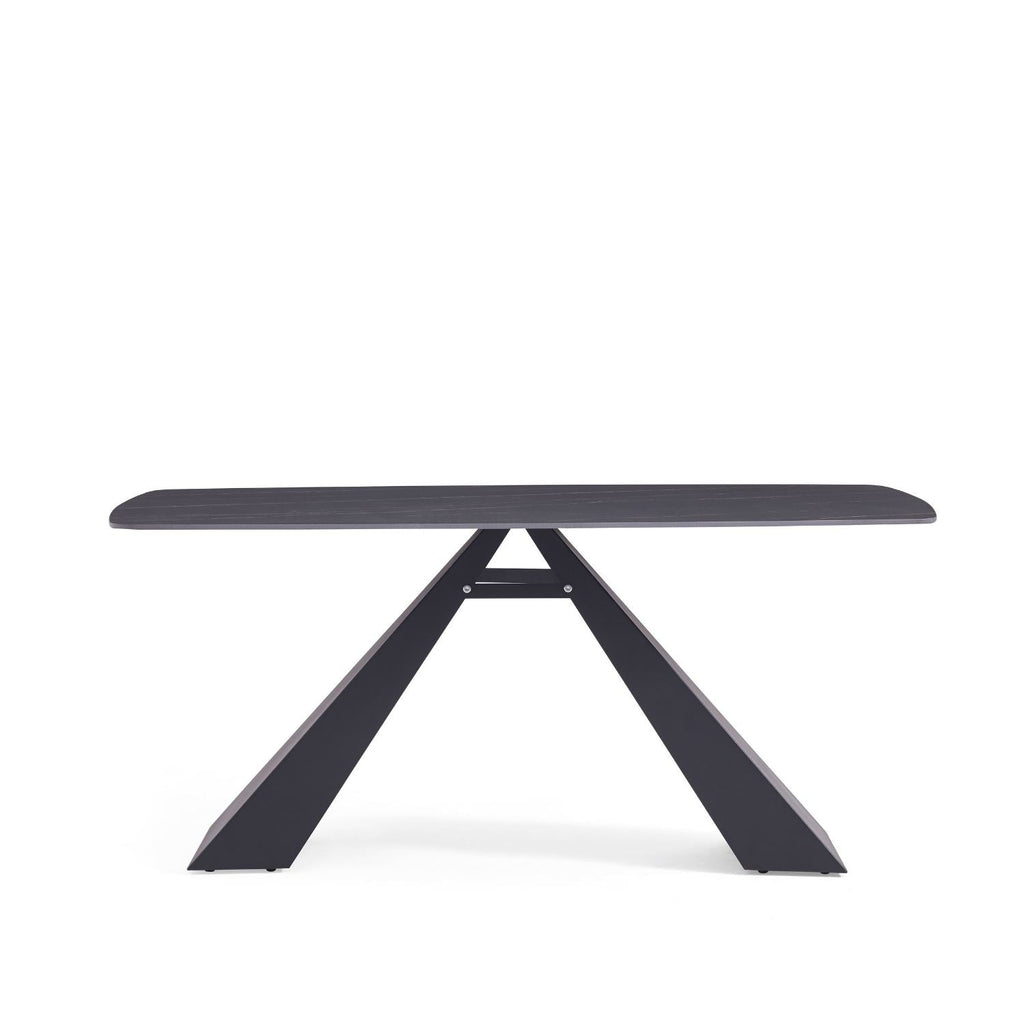 Fly Dining Table