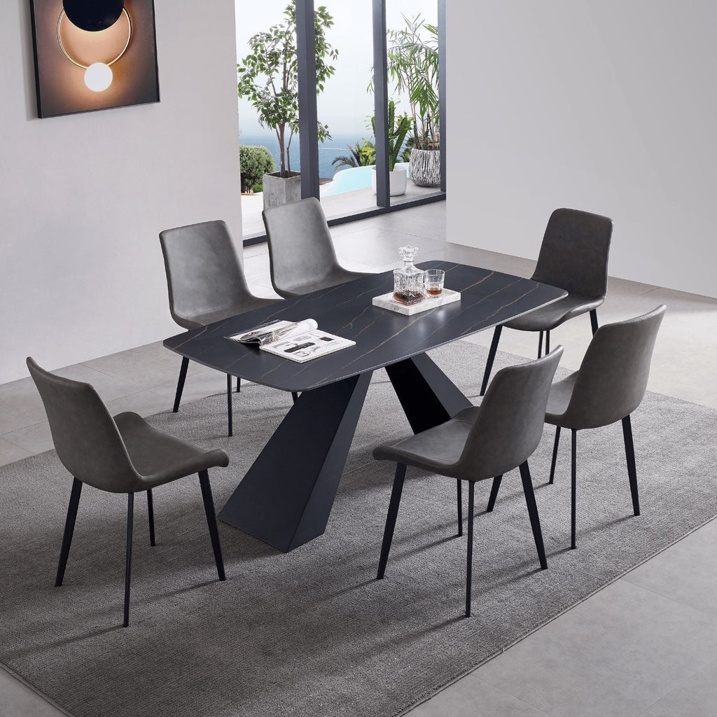 Fly Dining Table