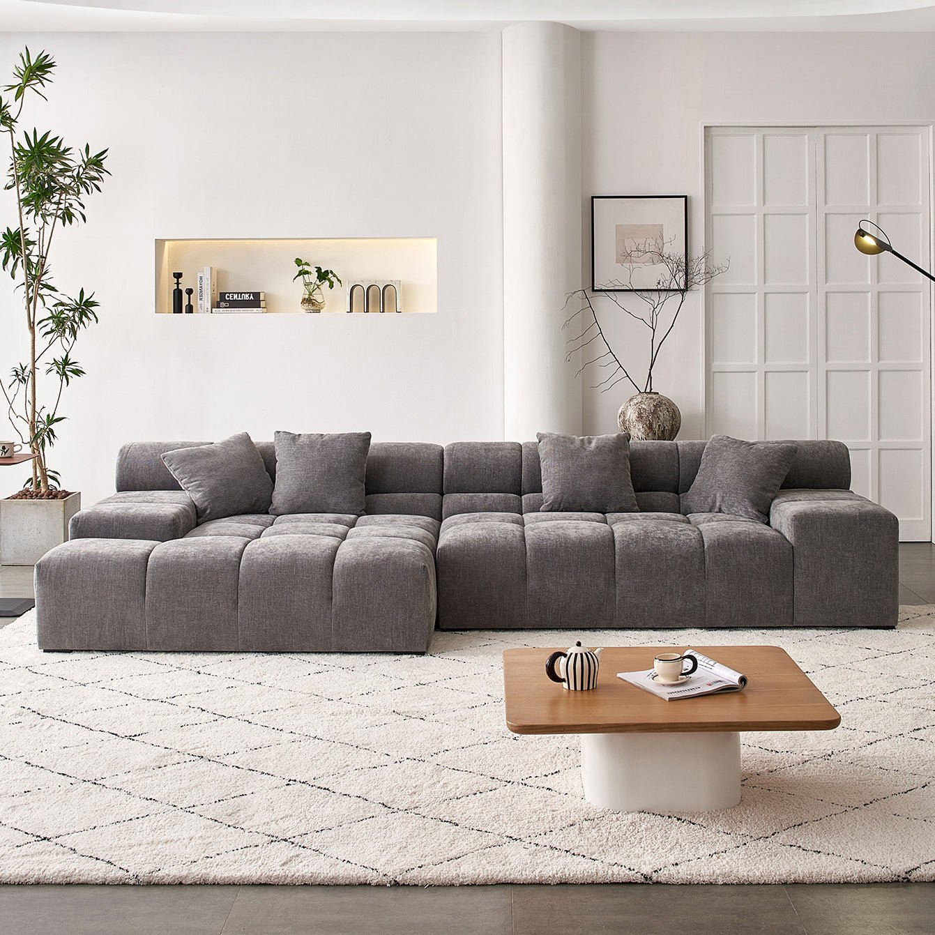 Amora Sectional