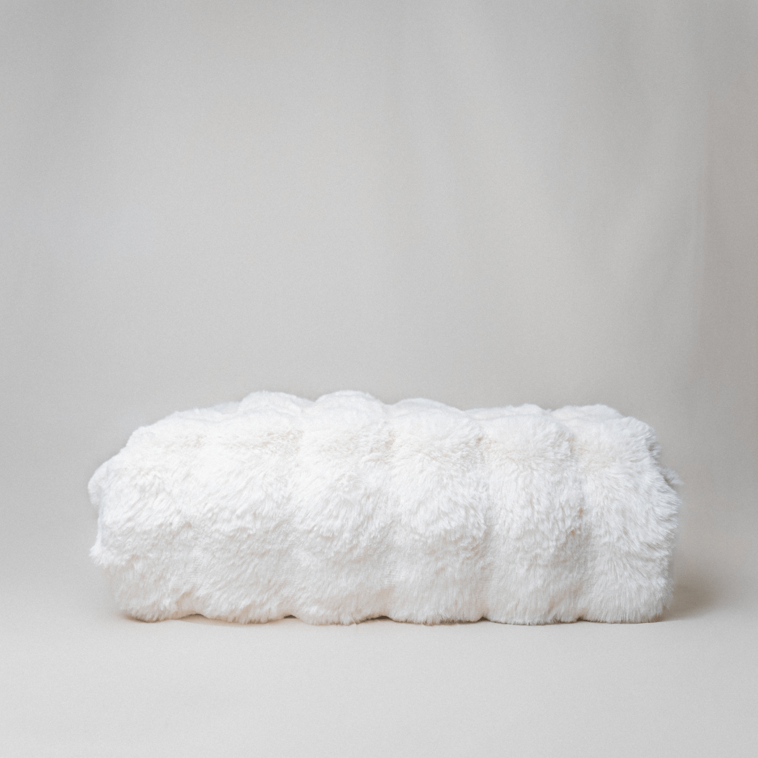 Capasa Alpine Faux Fur Blanket